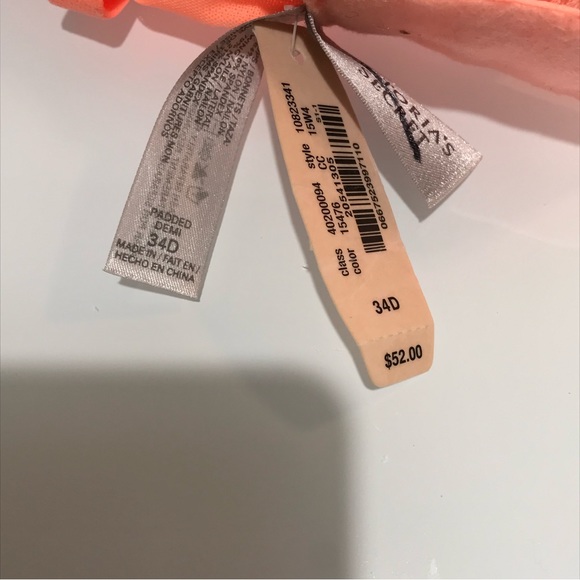 Victoria Secret Padded Demi Bra - 3 Way Straps - Picture 6 of 9